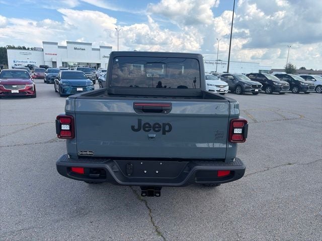 2026 Jeep Gladiator — detail view
