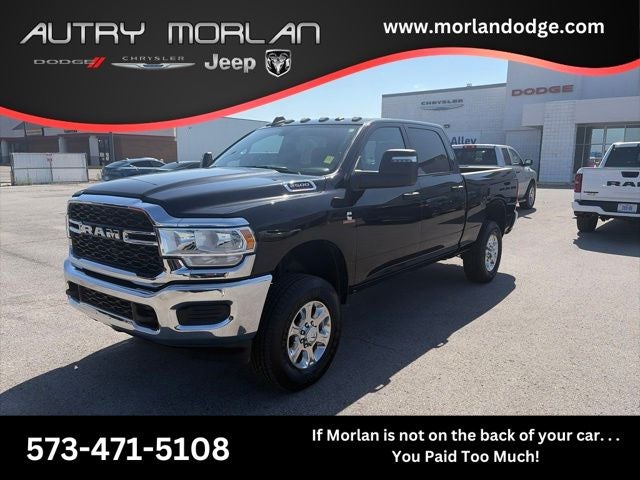 2024 RAM 2500 Tradesman Crew Cab 4x4 6'4' Box in Diamond Black Crystal Pearlcoat — front three-quarter view